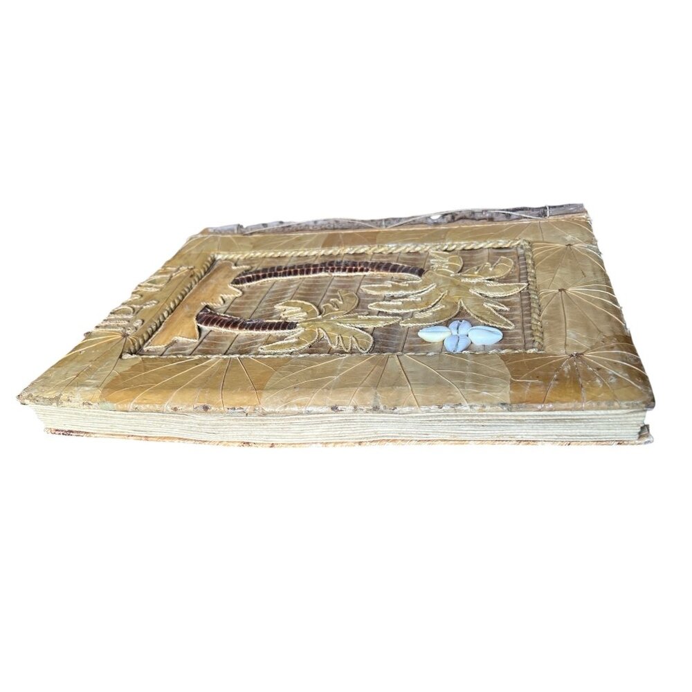Hawaiian Handmade Photo Album With Palm Tree & Shell Design Dried Leaf Cover VTG - Picture 6 of 16